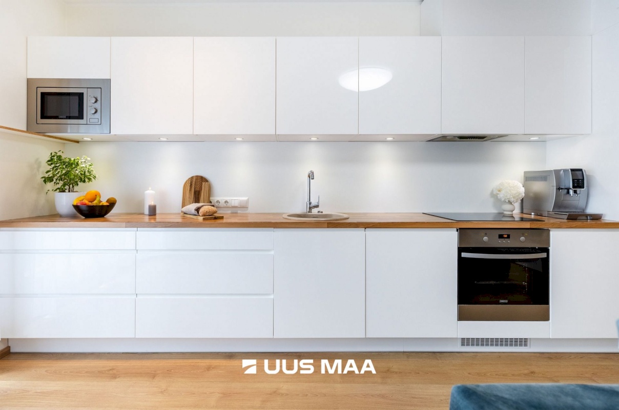 Tallinn, Mustamäe linnaosa, Kadaka pst 142/1