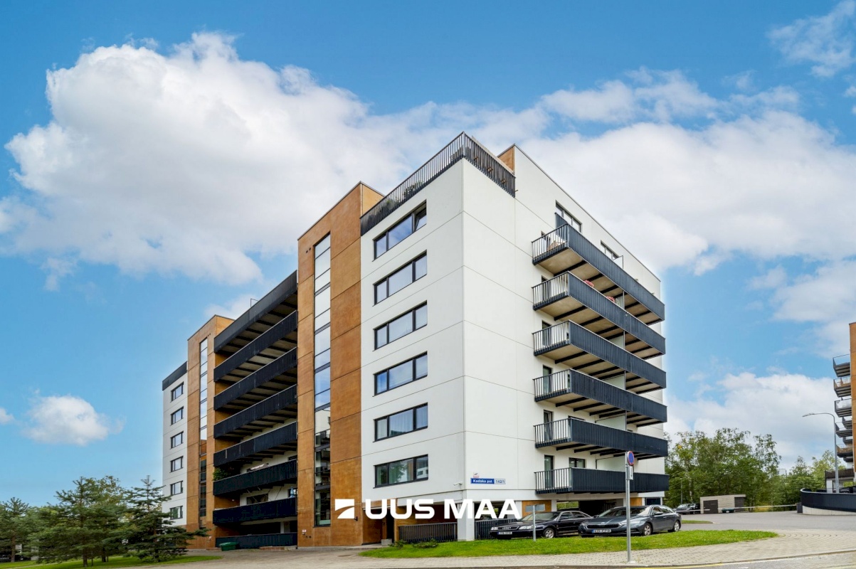 Tallinn, Mustamäe linnaosa, Kadaka pst 142/1