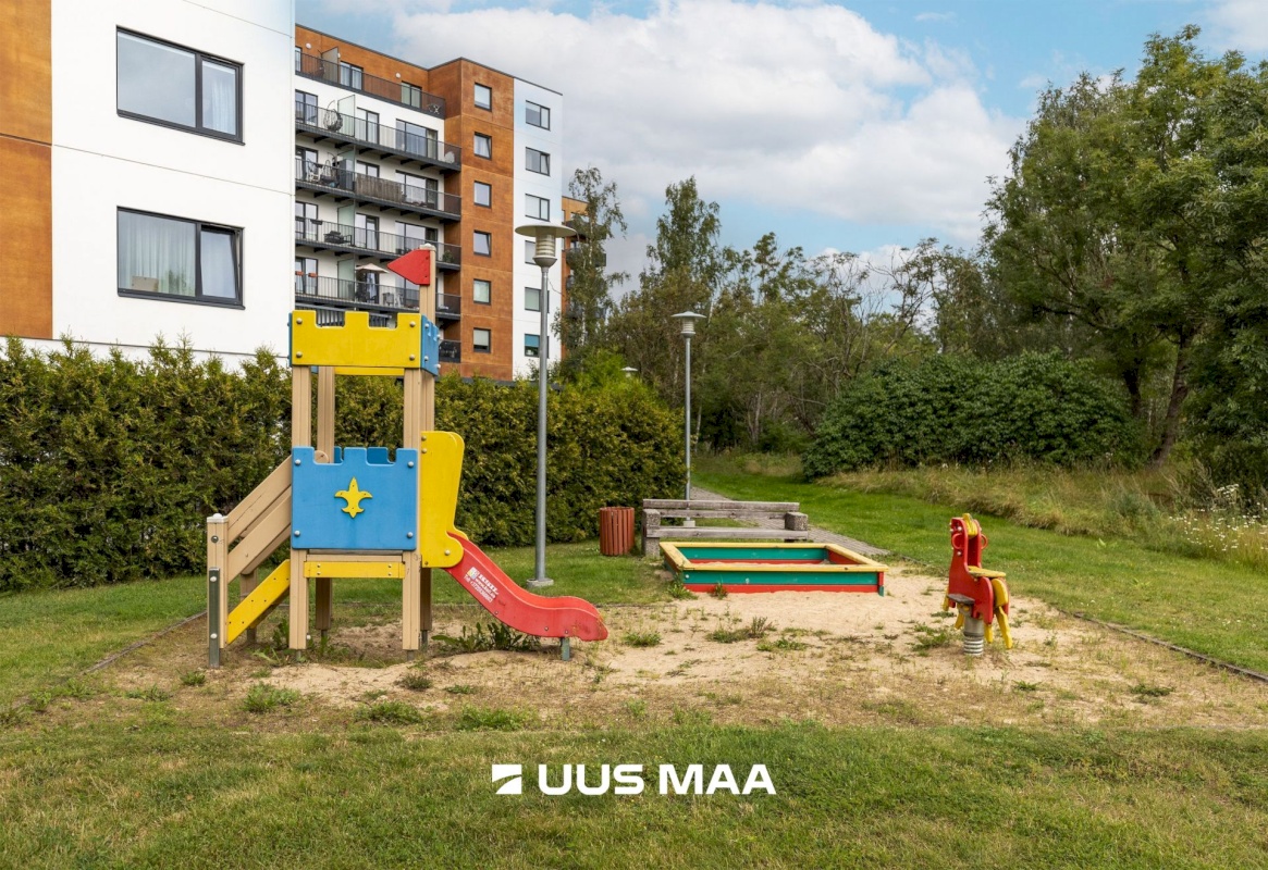 Tallinn, Mustamäe linnaosa, Kadaka pst 142/1