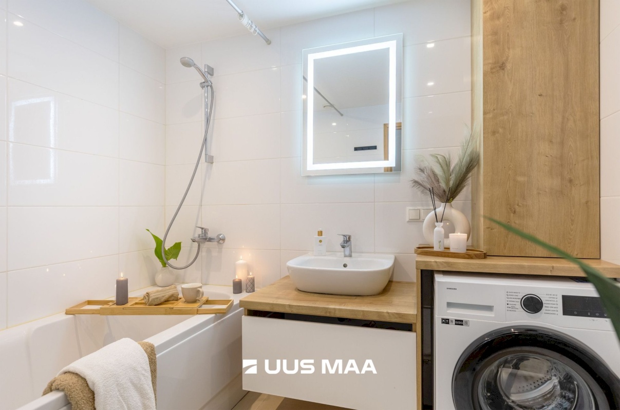 Tallinn, Mustamäe linnaosa, Kadaka pst 142/1