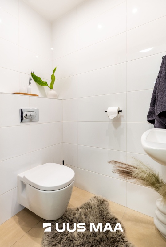 Tallinn, Mustamäe linnaosa, Kadaka pst 142/1