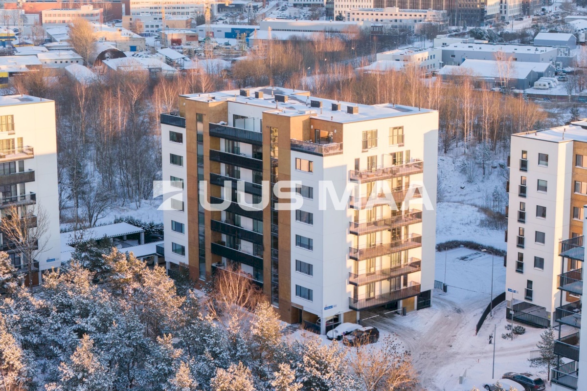 Tallinn, Mustamäe linnaosa, Kadaka pst 142/1