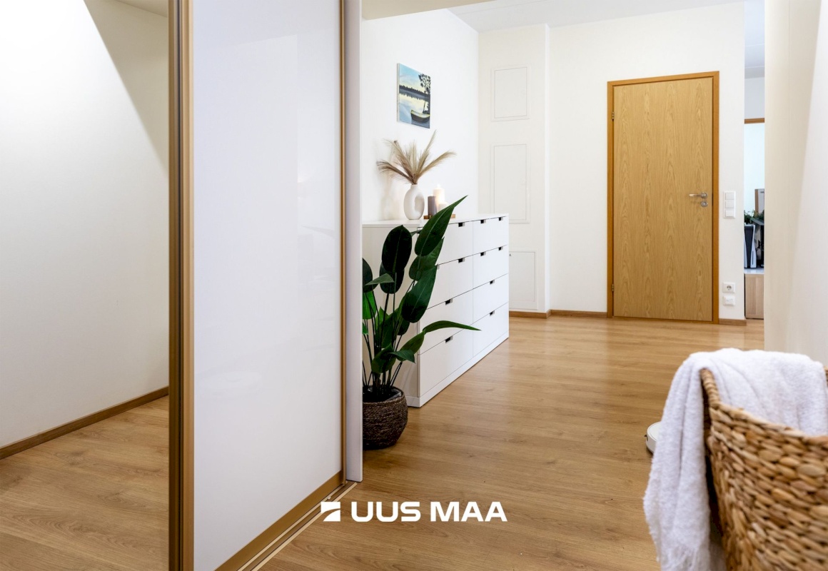 Tallinn, Mustamäe linnaosa, Kadaka pst 142/1