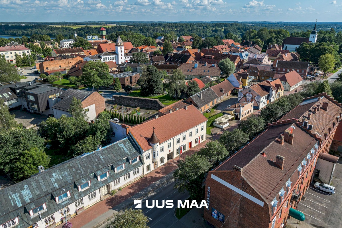 Viljandi linn, Kesklinn, Tallinna tn 6