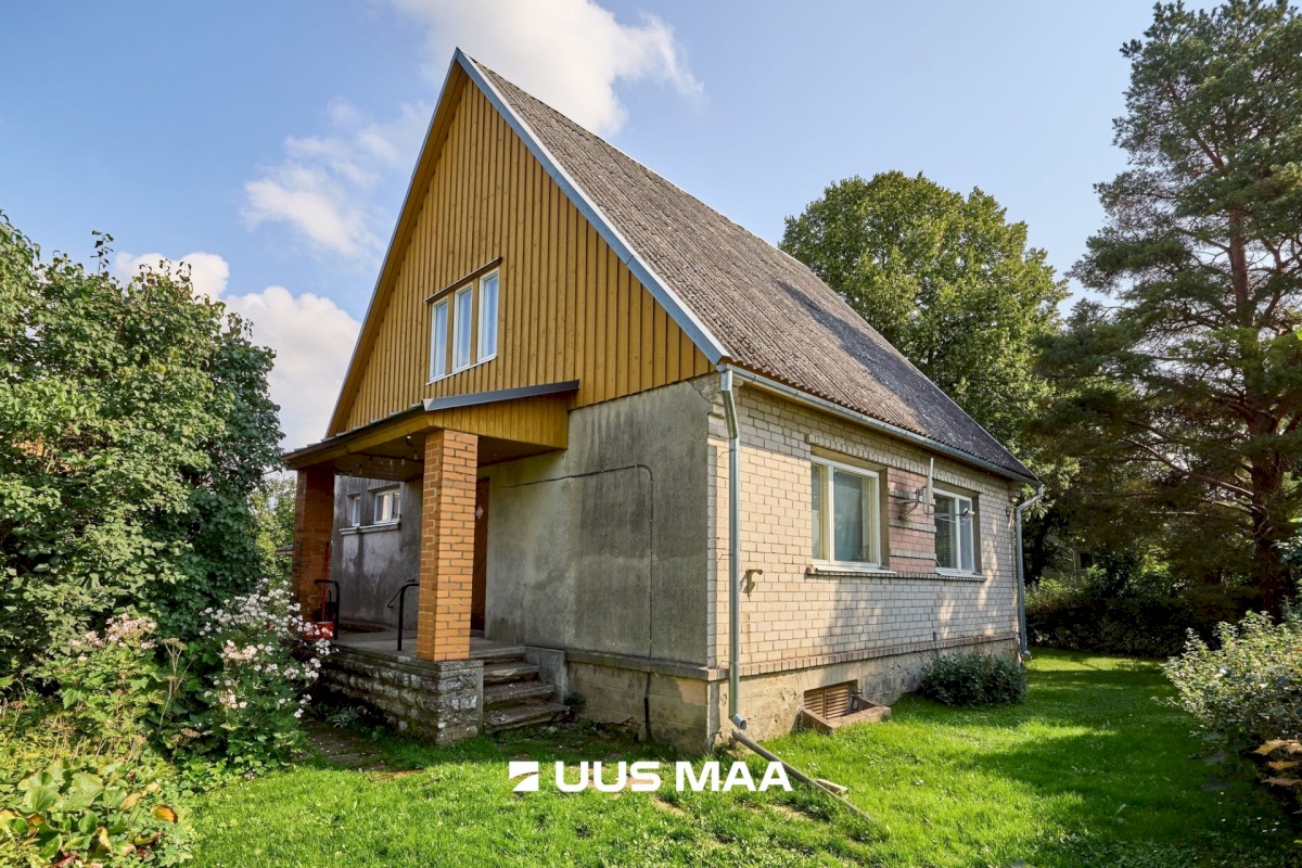 Rapla vald, Rapla linn, Karja 1