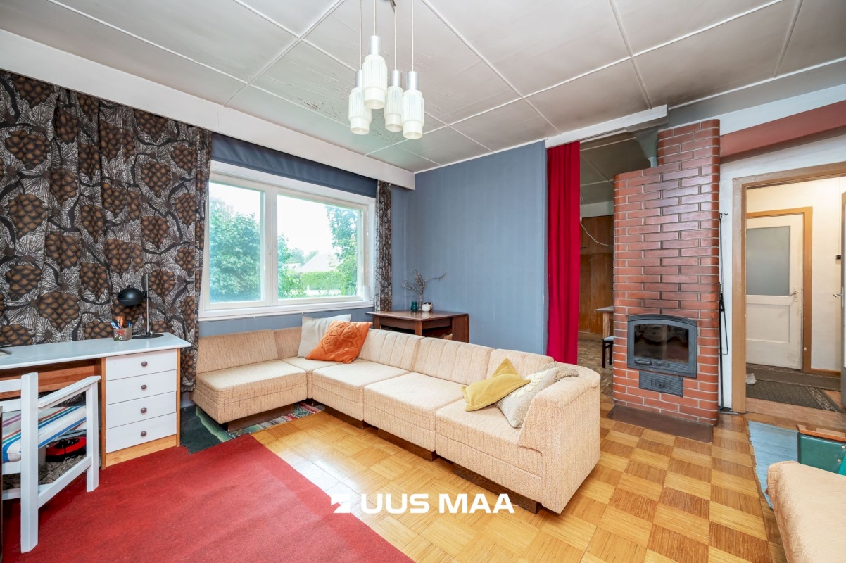 Rapla vald, Rapla linn, Karja 1