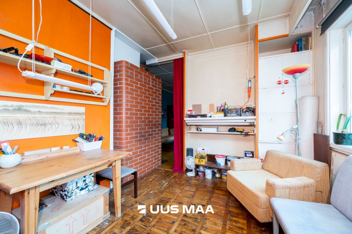 Rapla vald, Rapla linn, Karja 1