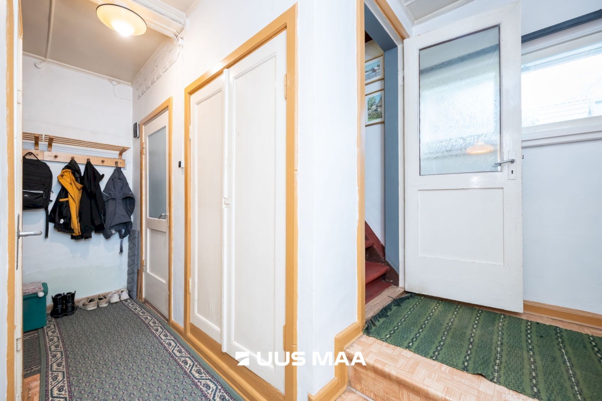 Rapla vald, Rapla linn, Karja 1