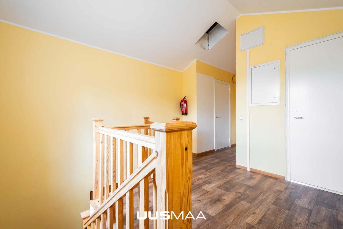 Tallinn, Kesklinna linnaosa, Toompuiestee 11/1