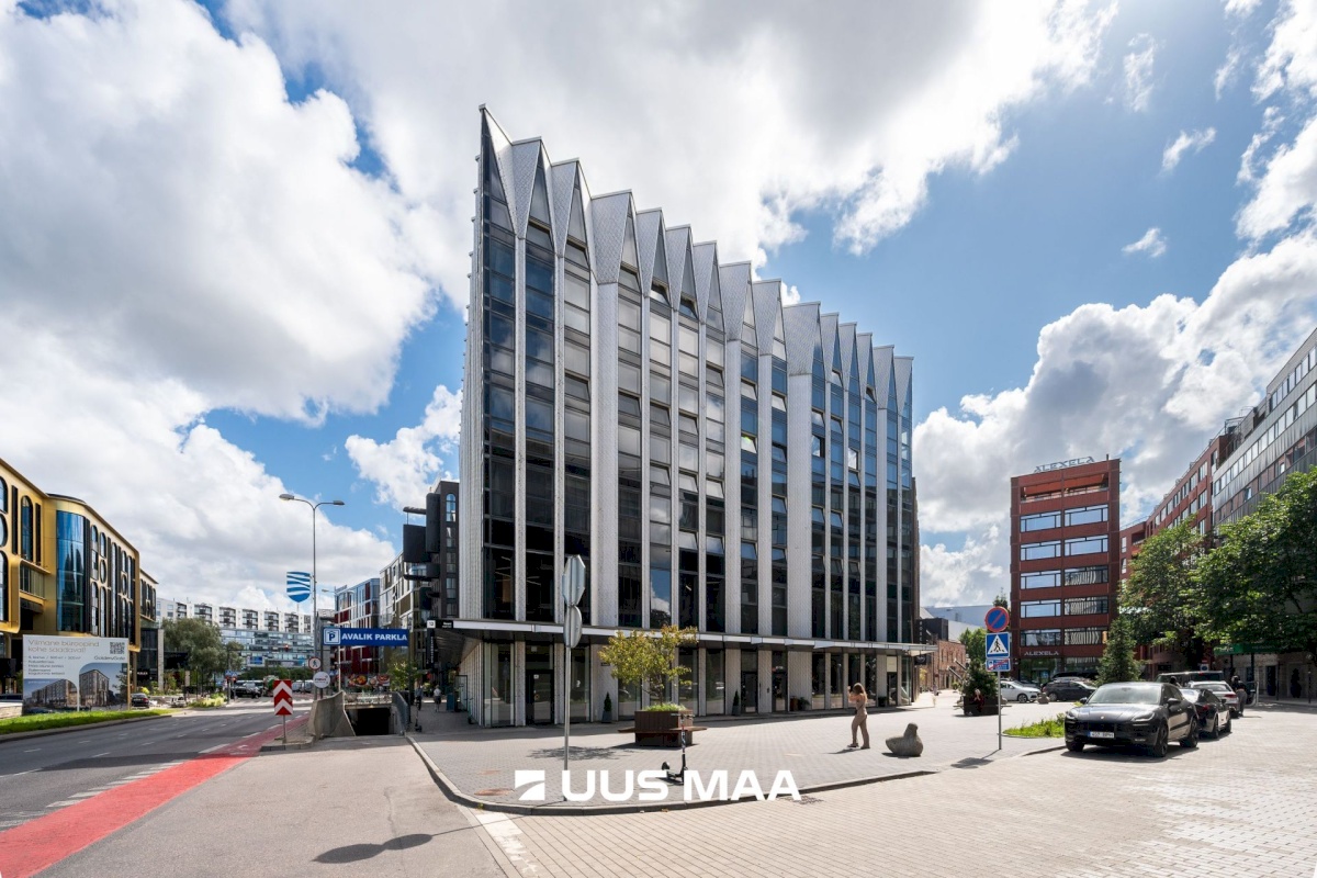 Tallinn, Kesklinna linnaosa, Sadama, Roseni 12