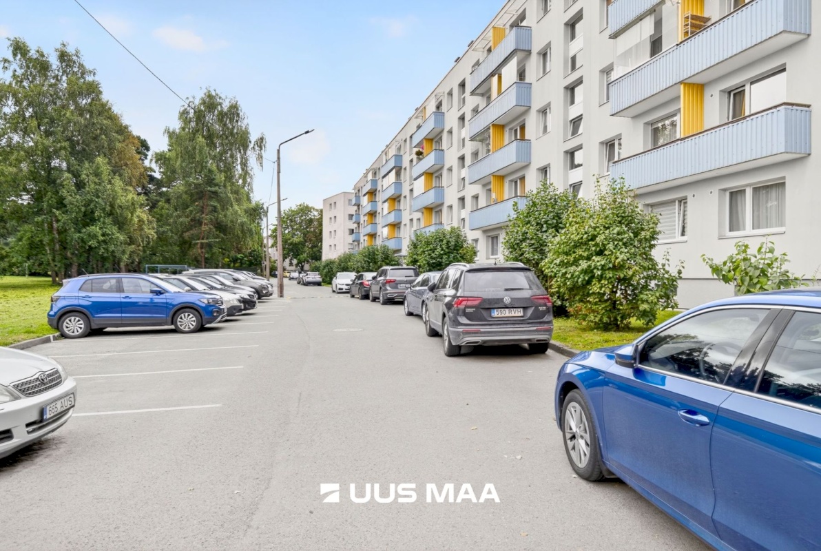 Tallinn, Mustamäe linnaosa, Mustamäe, Keskuse tn 4a