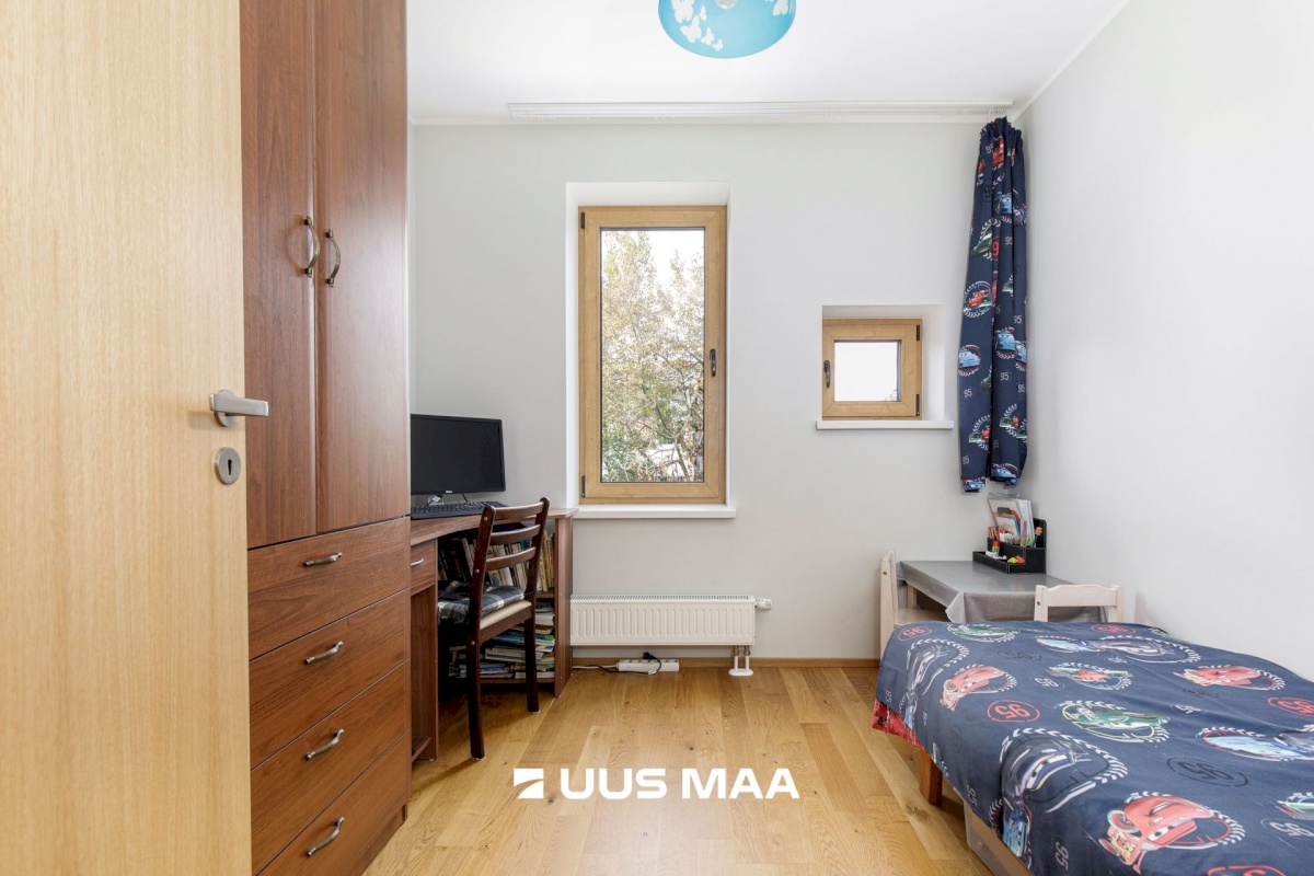 Tallinn, Kesklinna linnaosa, Kadriorg, Valge 16