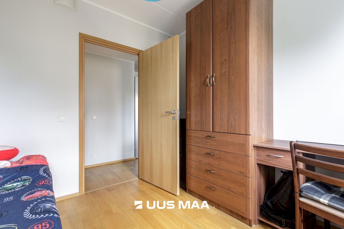 Tallinn, Kesklinna linnaosa, Kadriorg, Valge 16