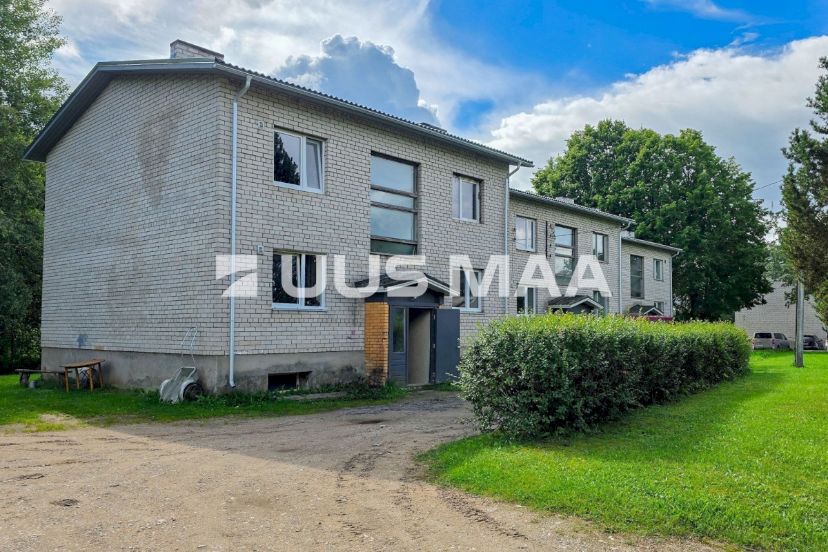 Viljandi vald, Holstre küla, Mõnnaste tee 6