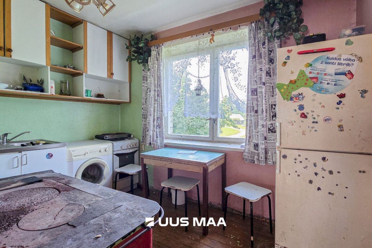 Viljandi vald, Holstre küla, Mõnnaste tee 6