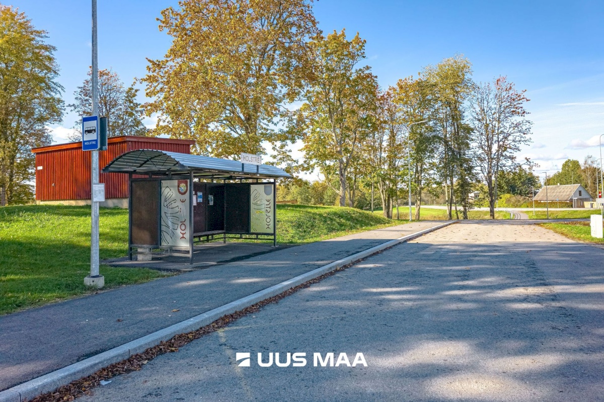 Viljandi vald, Holstre küla, Mõnnaste tee 6