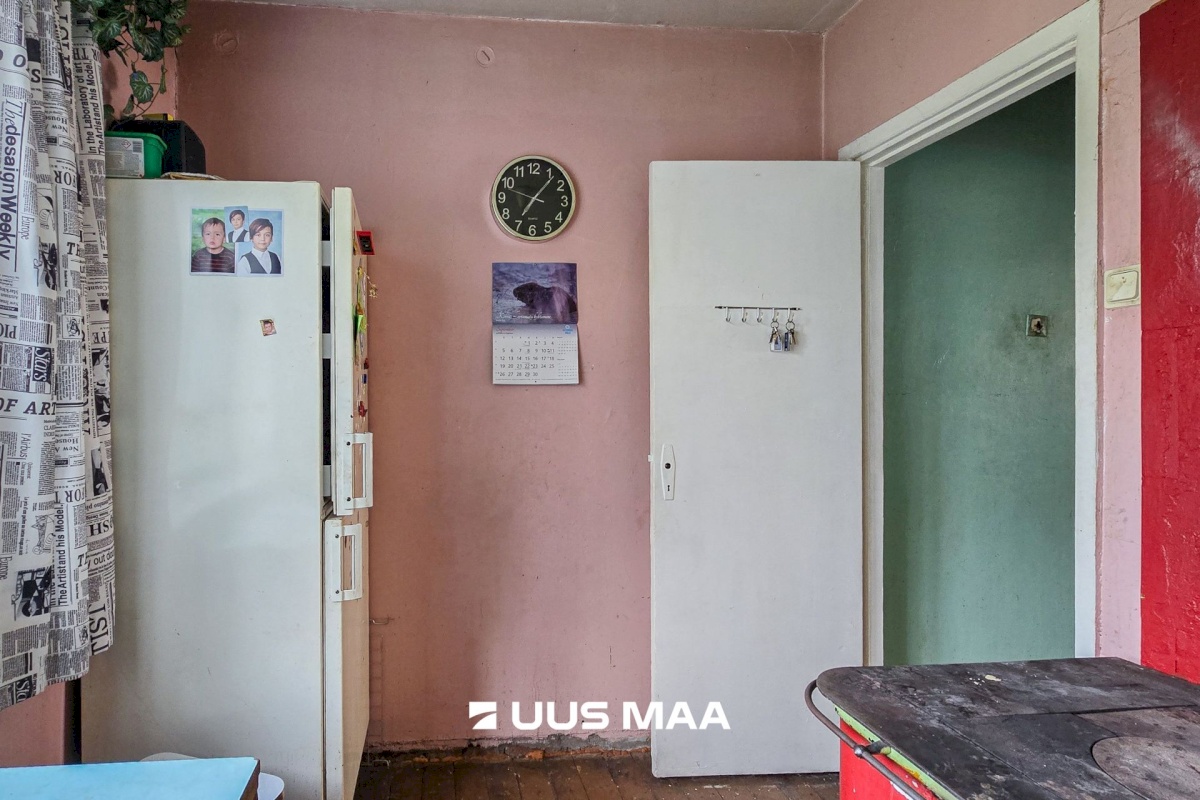 Viljandi vald, Holstre küla, Mõnnaste tee 6