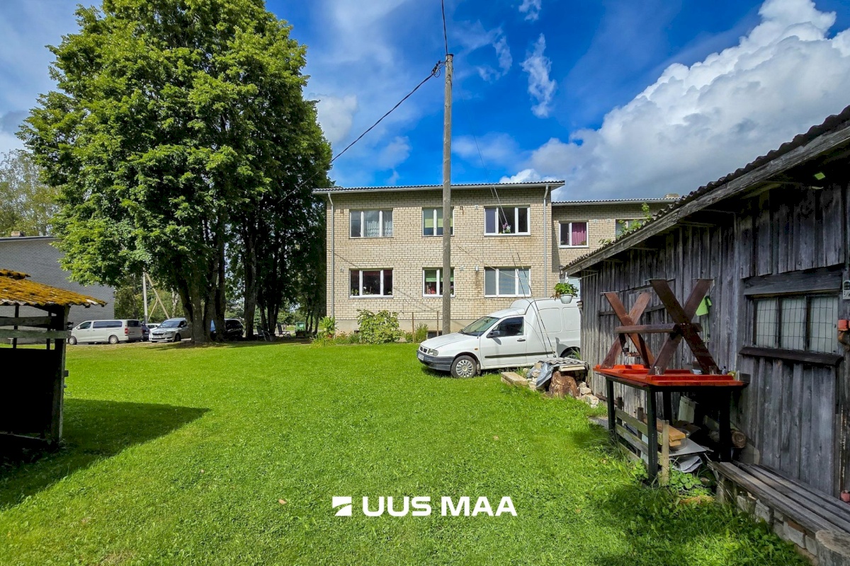 Viljandi vald, Holstre küla, Mõnnaste tee 6