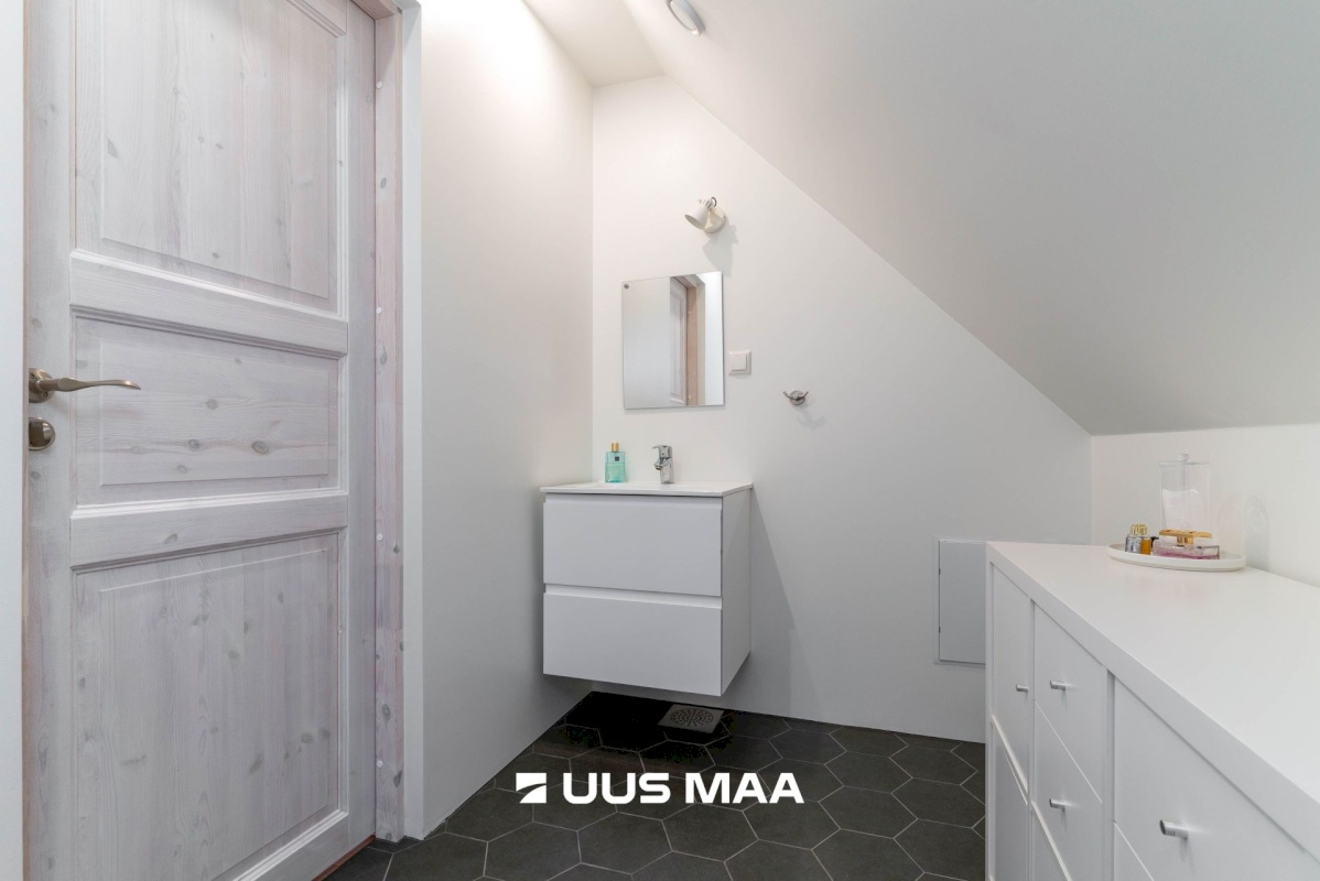 Mulgi vald, Kaarli küla, Jaanikase