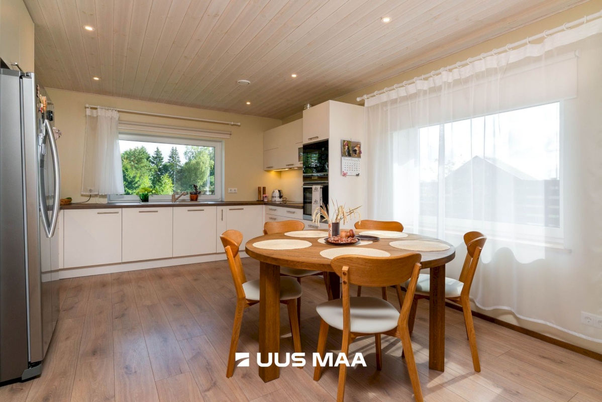 Mulgi vald, Kaarli küla, Jaanikase