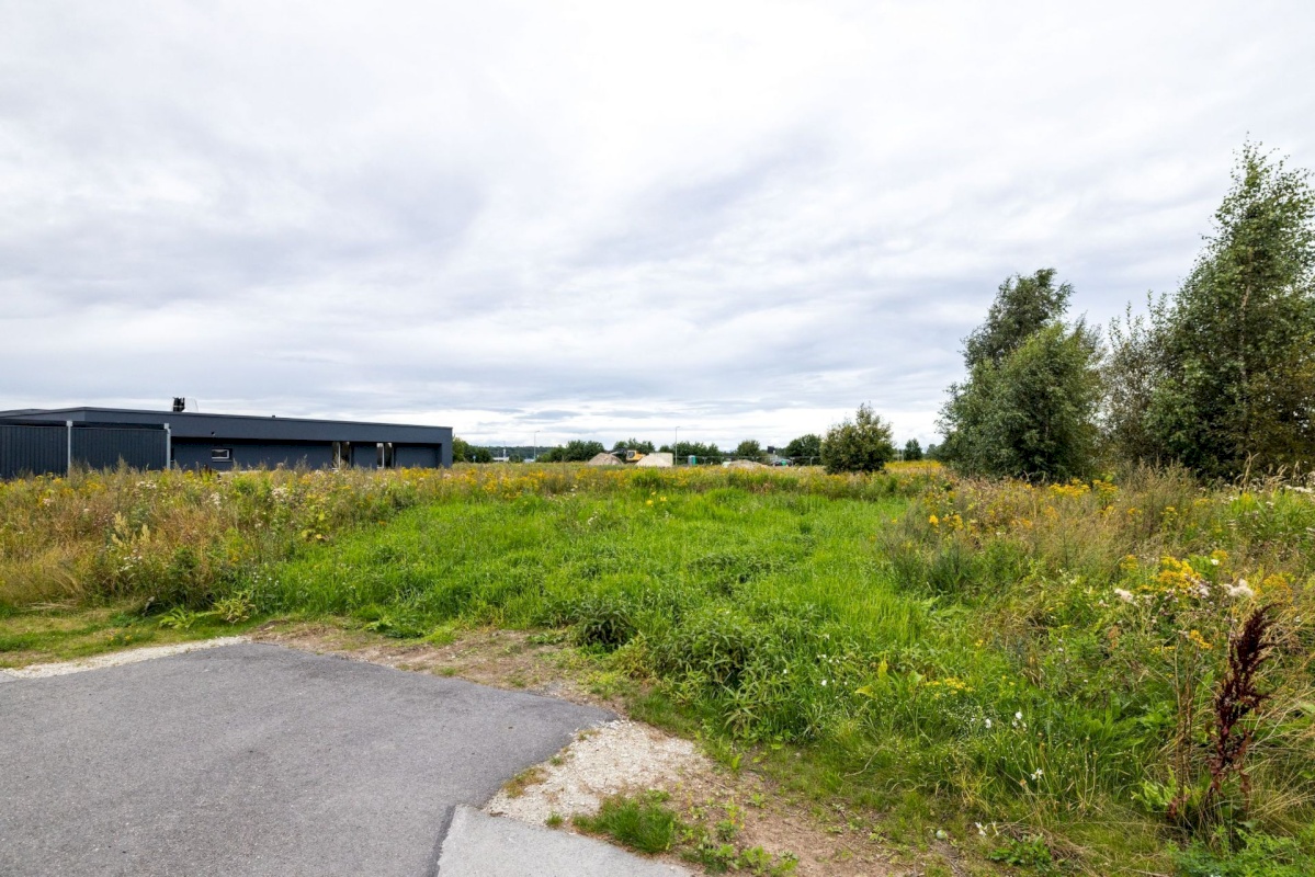 Harku vald, Tiskre küla, Pärna tee 12