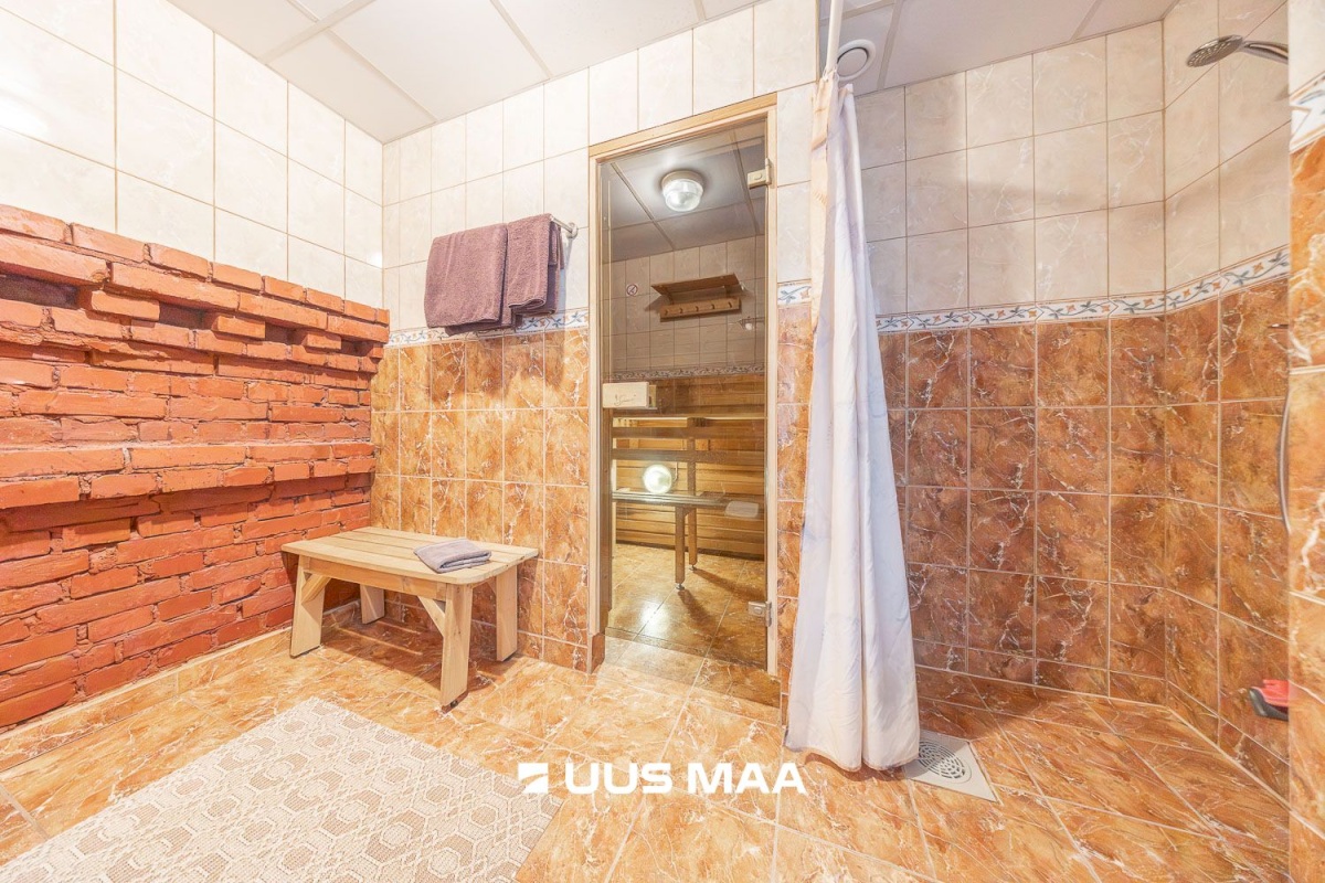 Tartu linn, Tartu linn, Kesklinn, Aleksandri 42