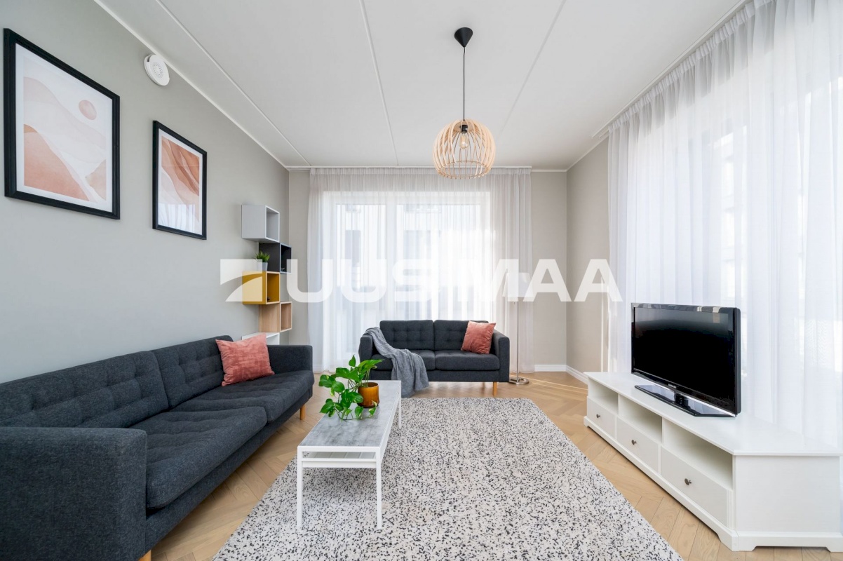 Tallinn, Kesklinna linnaosa, Pille 9/1