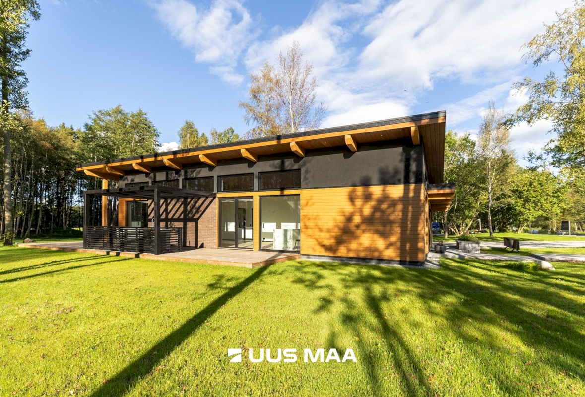 Jõelähtme vald, Manniva küla, Kivikirve tee 7