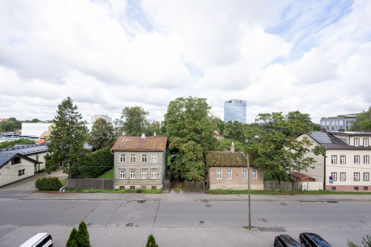 Tallinn, Kristiine linnaosa, Keemia 11