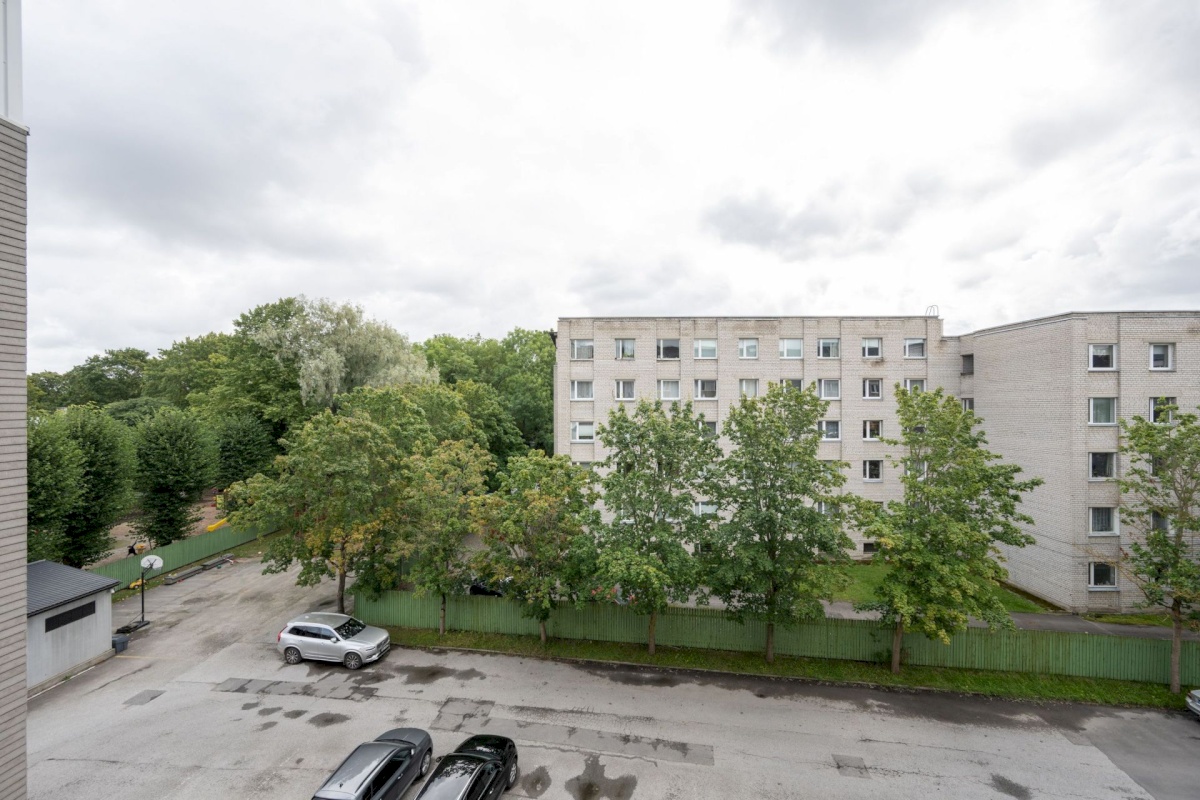 Tallinn, Kristiine linnaosa, Keemia 11