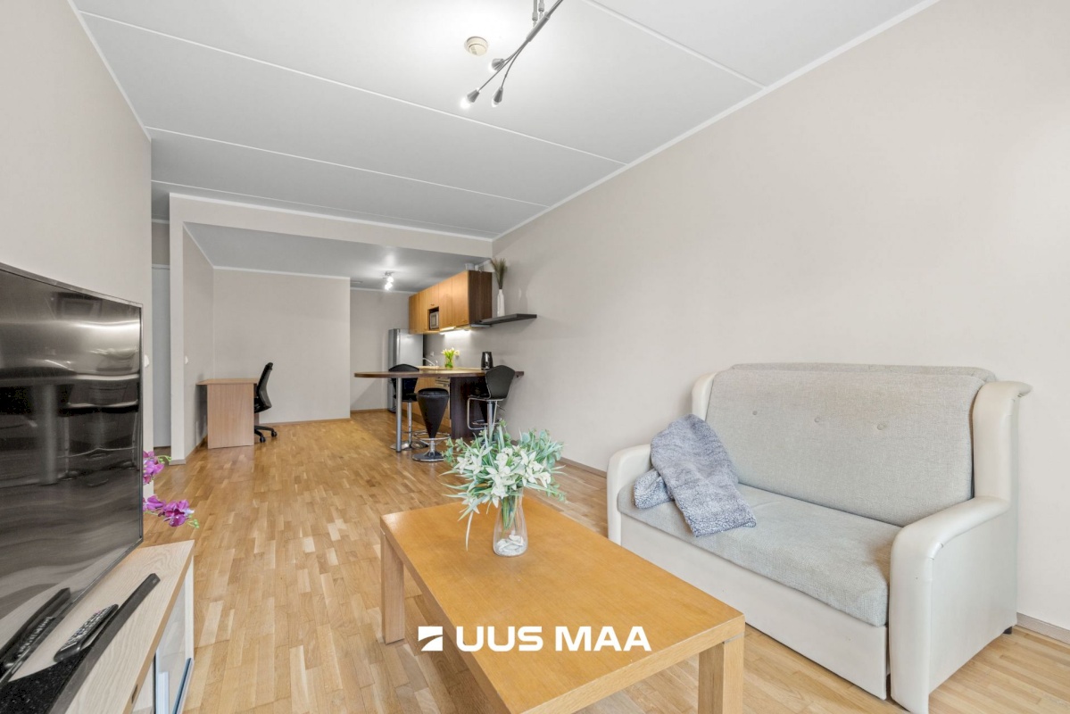 Tallinn, Mustamäe linnaosa, Keskuse 14a