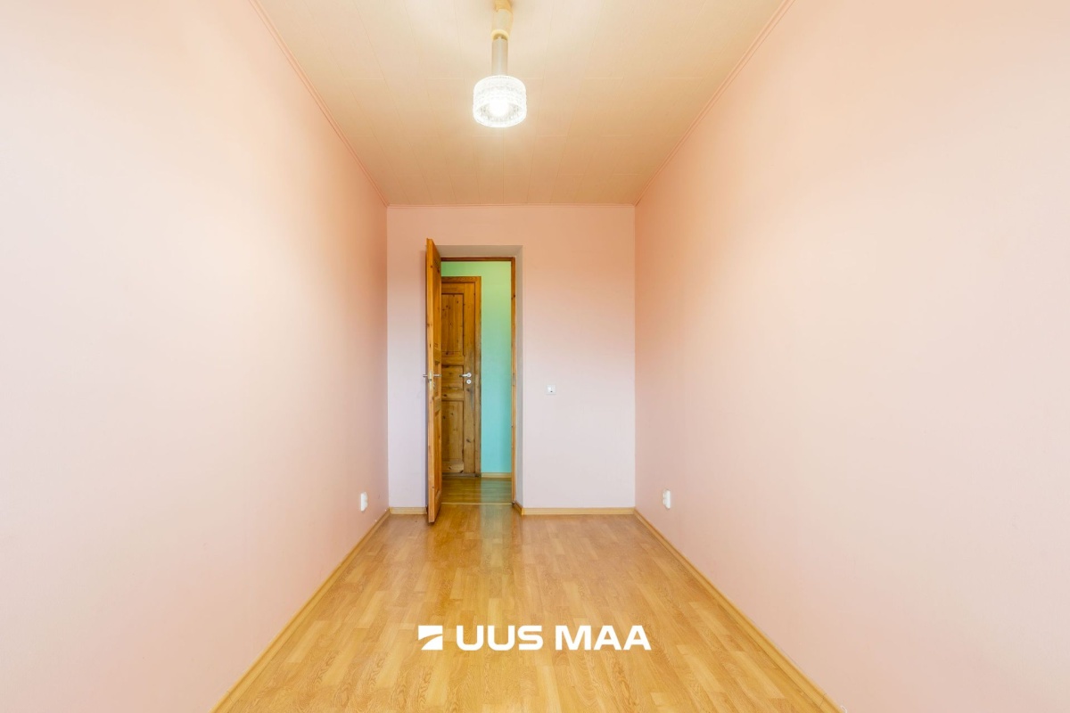 Tapa vald, Tapa linn, Eha 15