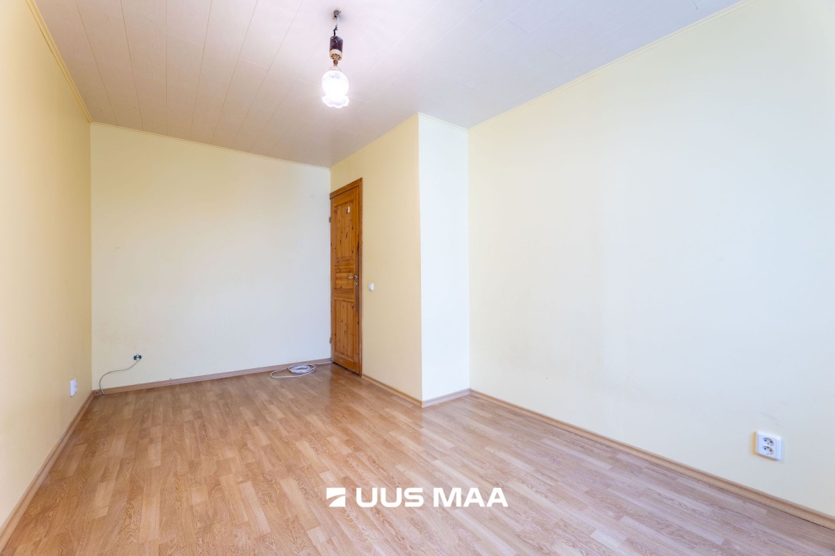 Tapa vald, Tapa linn, Eha 15