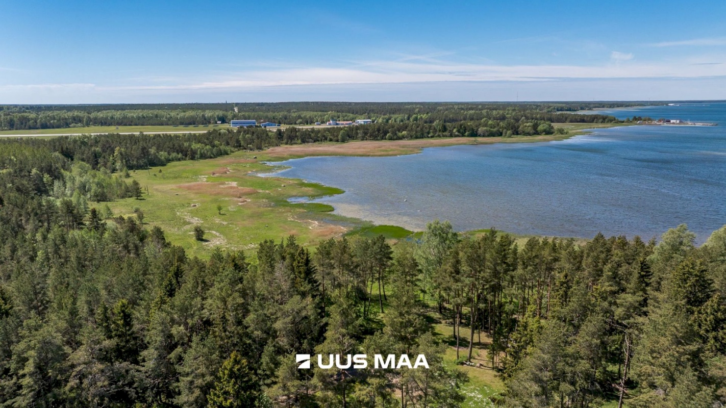 Hiiumaa vald, Hiiessaare küla, Väike-Laheääre