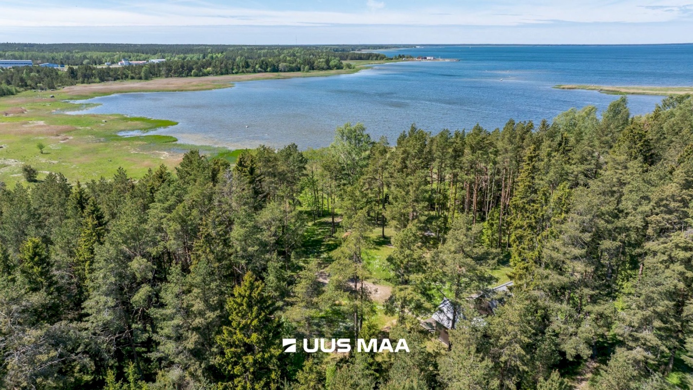 Hiiumaa vald, Hiiessaare küla, Väike-Laheääre