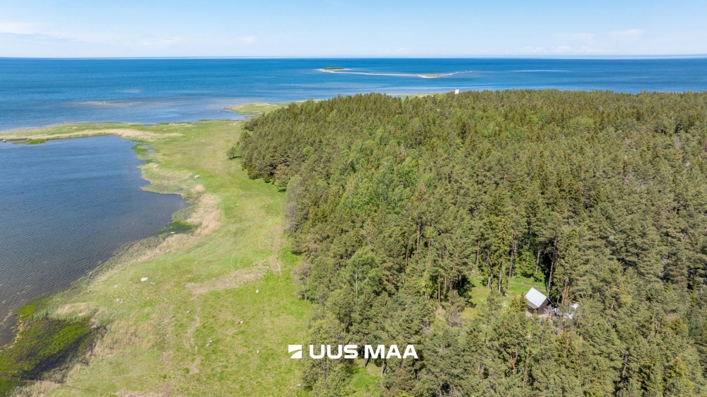 Hiiumaa vald, Hiiessaare küla, Väike-Laheääre