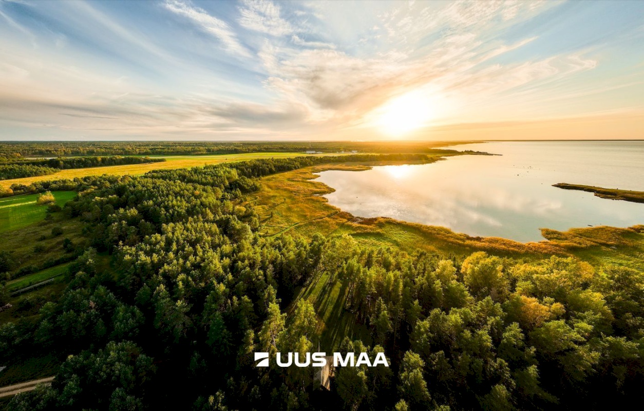 Hiiumaa vald, Hiiessaare küla, Väike-Laheääre