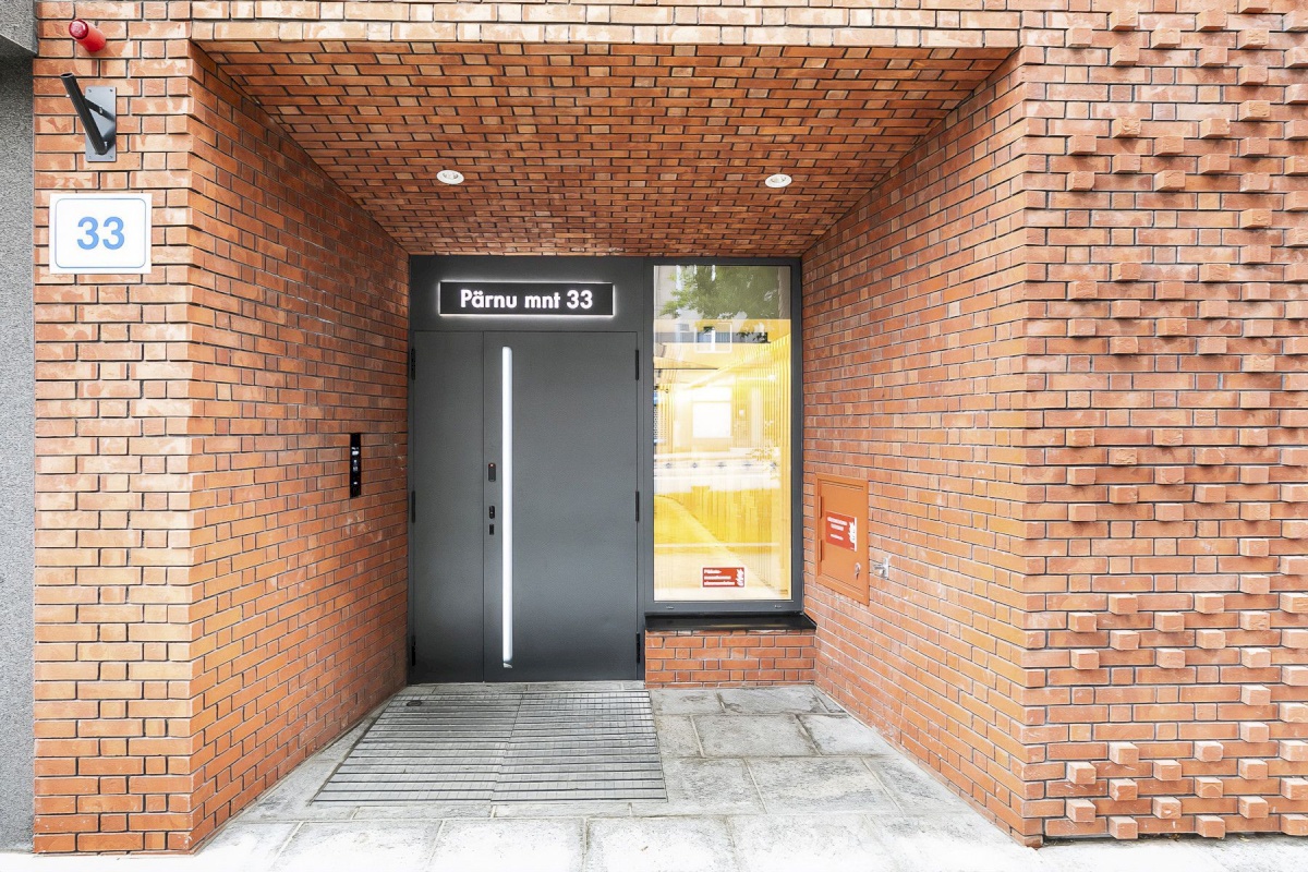 Tallinn, Kesklinna linnaosa, Pärnu mnt 33