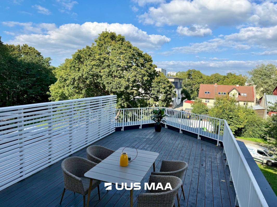 Tallinn, Kesklinna linnaosa, Sikupilli, Katusepapi 9