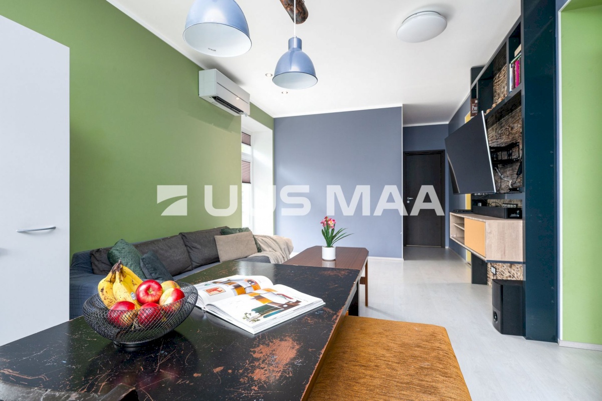 Lääne-Harju vald, Paldiski linn, Sadama 25