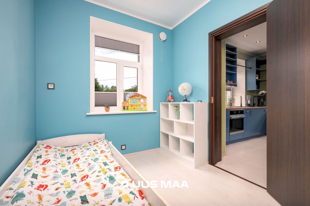 Lääne-Harju vald, Paldiski linn, Sadama 25