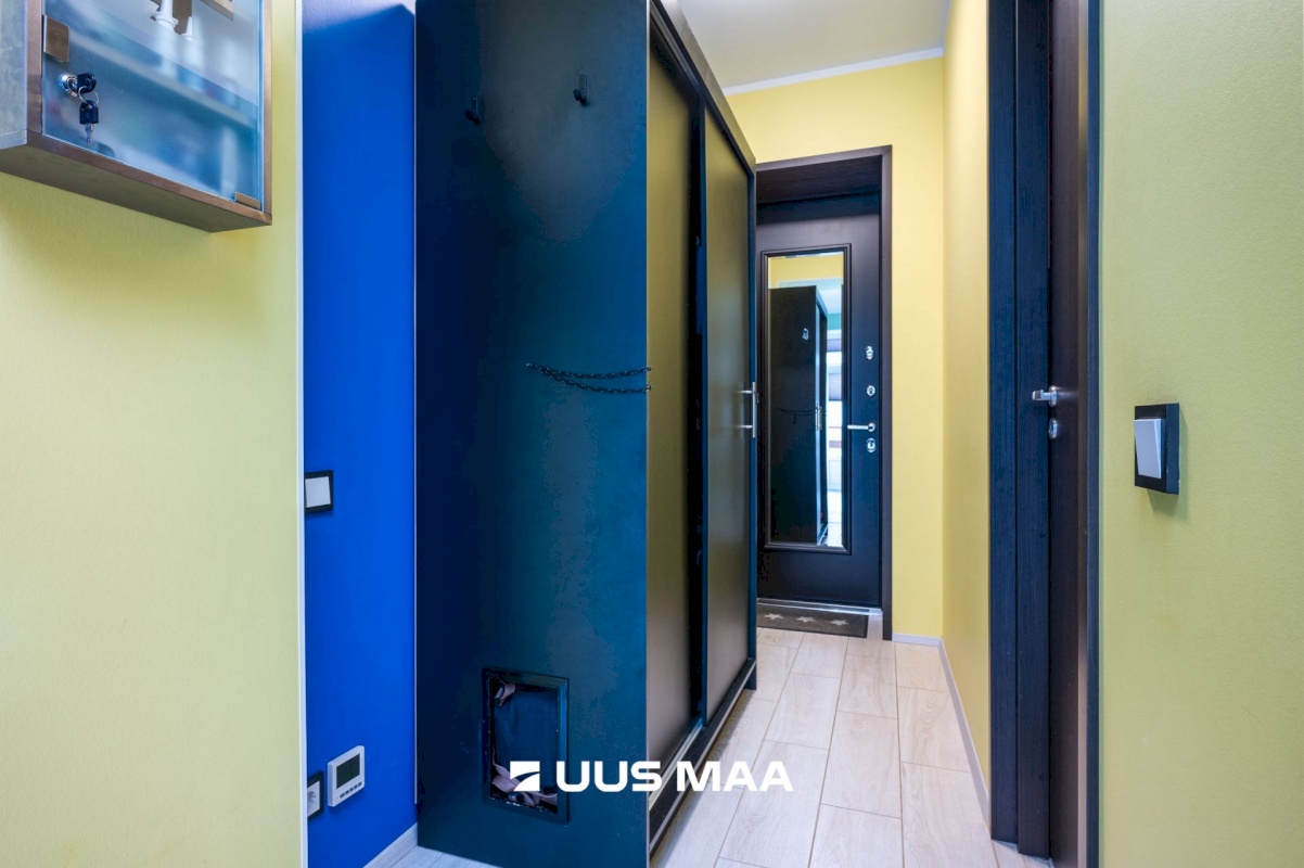 Lääne-Harju vald, Paldiski linn, Sadama 25