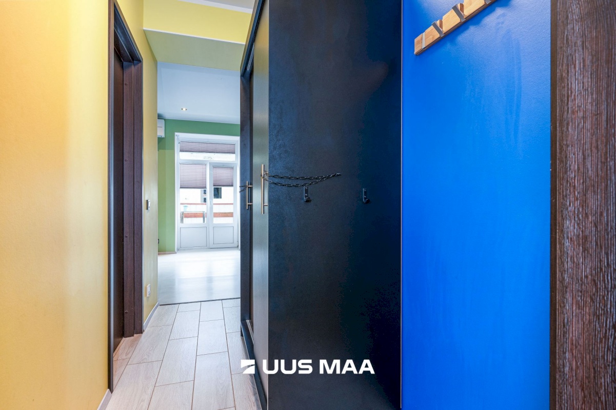 Lääne-Harju vald, Paldiski linn, Sadama 25