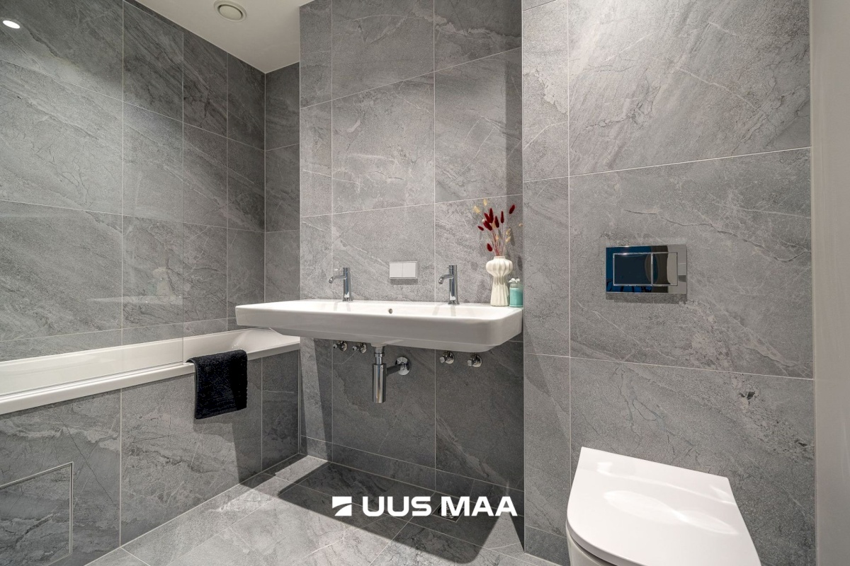 Viimsi vald, Haabneeme alevik, Laanelinnu 7-6 7 8