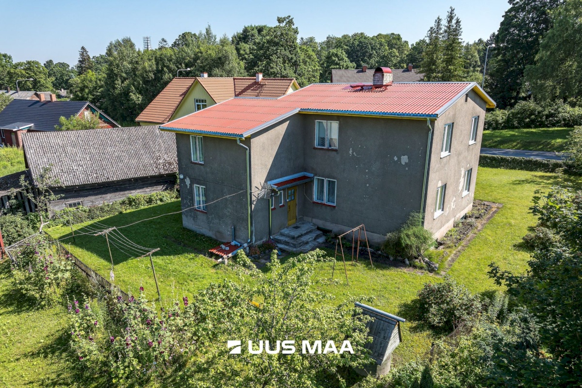 Põhja-Sakala vald, Suure-Jaani linn, J. Köleri tn 21a