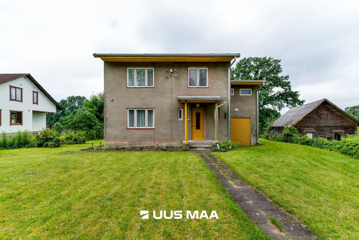 Põhja-Sakala vald, Suure-Jaani linn, J. Köleri tn 21a