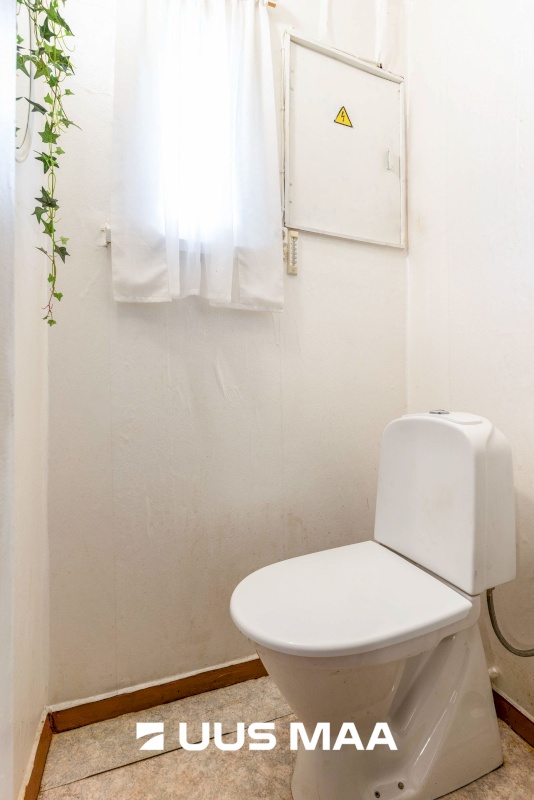 Põhja-Sakala vald, Suure-Jaani linn, J. Köleri tn 21a