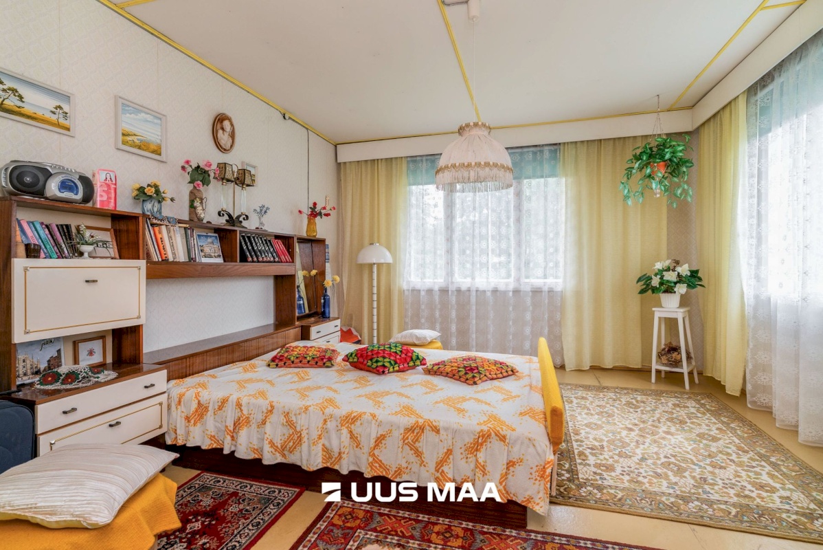 Põhja-Sakala vald, Suure-Jaani linn, J. Köleri tn 21a