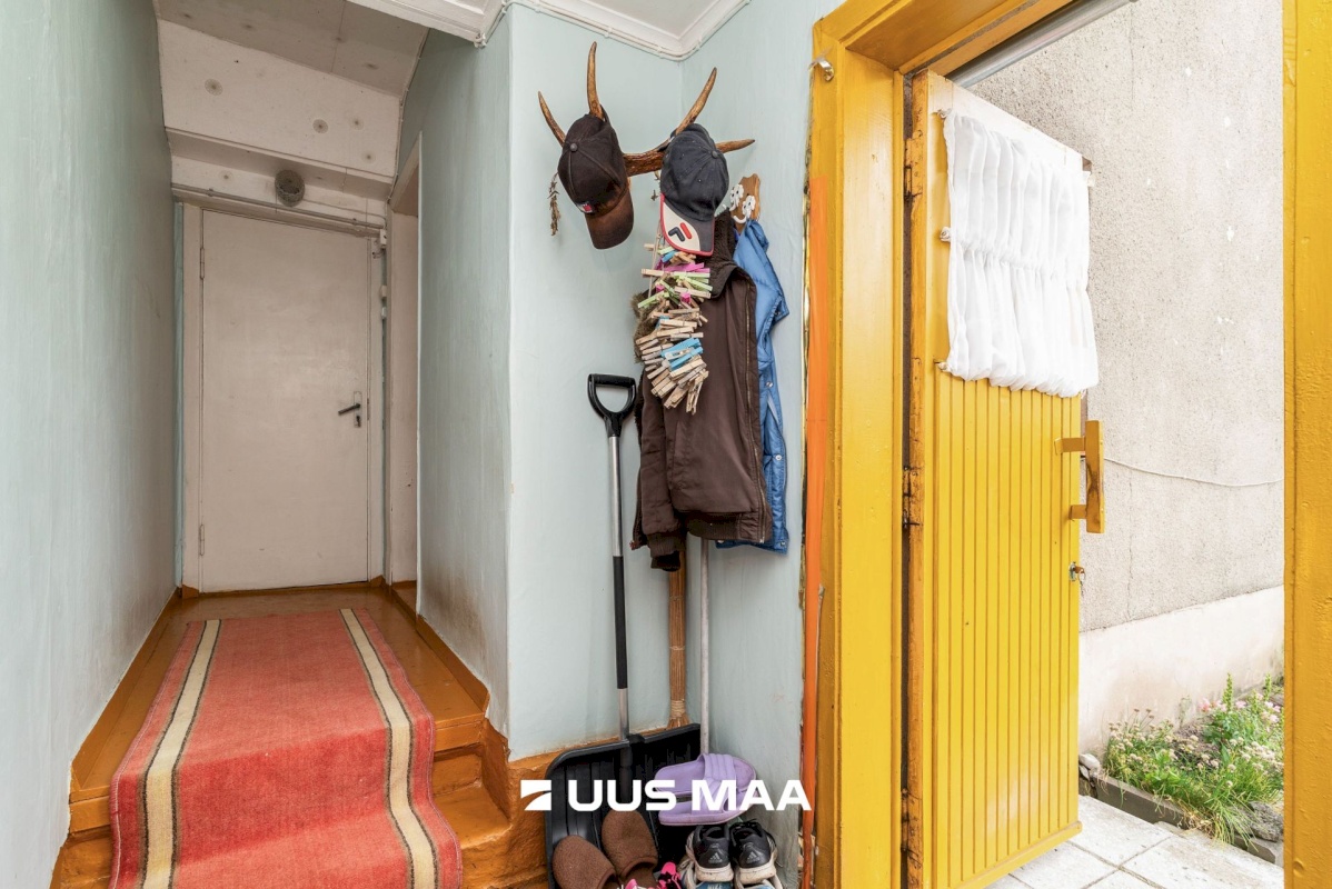 Põhja-Sakala vald, Suure-Jaani linn, J. Köleri tn 21a