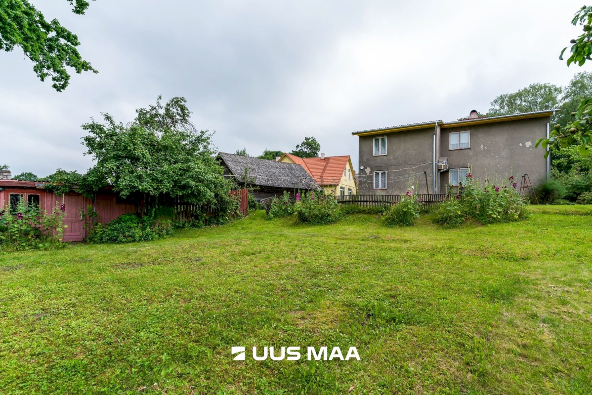 Põhja-Sakala vald, Suure-Jaani linn, J. Köleri tn 21a